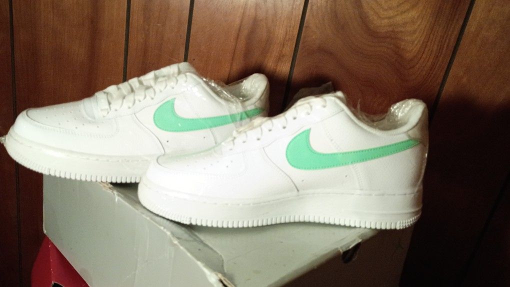 Nike Air Force 1 (GS) White/Emerald Rise