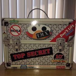 2006 Mattel Tickle Me Elmo 10th Anniversary 