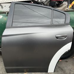 Charger rear door Left 