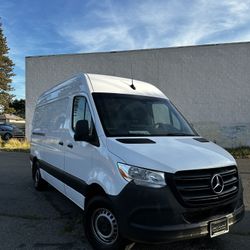 2023 Mercedes-Benz Sprinter