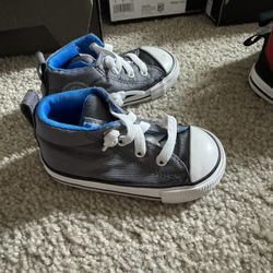 Boys Child Shoes. Size 5C 
