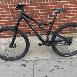 Specialized bike Stumpjumper ISO 4210-2 27.5" 2017