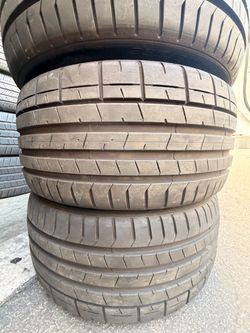 255/30/19 Pirelli Pzero like new tread (2)