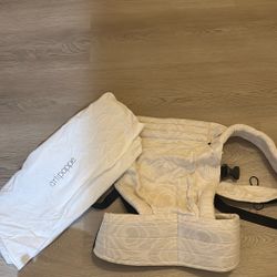 Artipoppe Baby Carrier