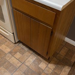 (top Cabinets 2) 42x18 , 33x15 ,30 X18 , 24 X 30 Bottom 24inch 36 Sink 24 3 Drawer 