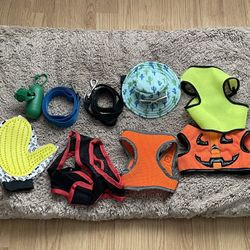 Dog Warm Bed With Accessories