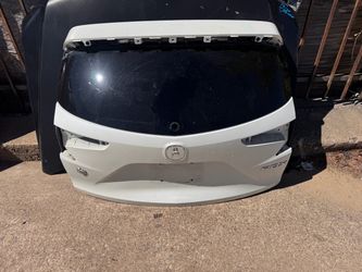2020 to 2025 ACURA RDX TRUNK LID / LIFTGATE