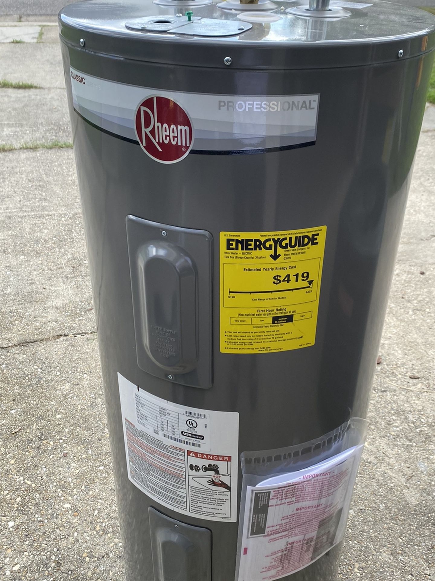 40 Gallon Rheem Water Heater 