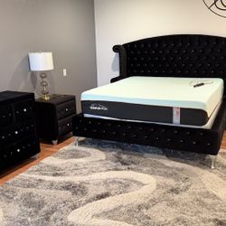 Black Four Piece Velvet Bedroom Set