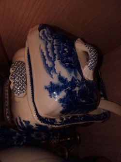 Vintage Porcelain Soup Dish.