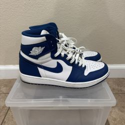 Jordan 1 Retro 