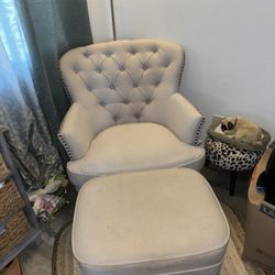 Lounge Chair & Ottoman