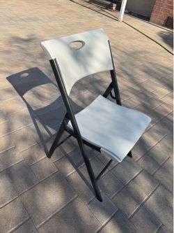 Lifetime Commercial Folding Coaster
