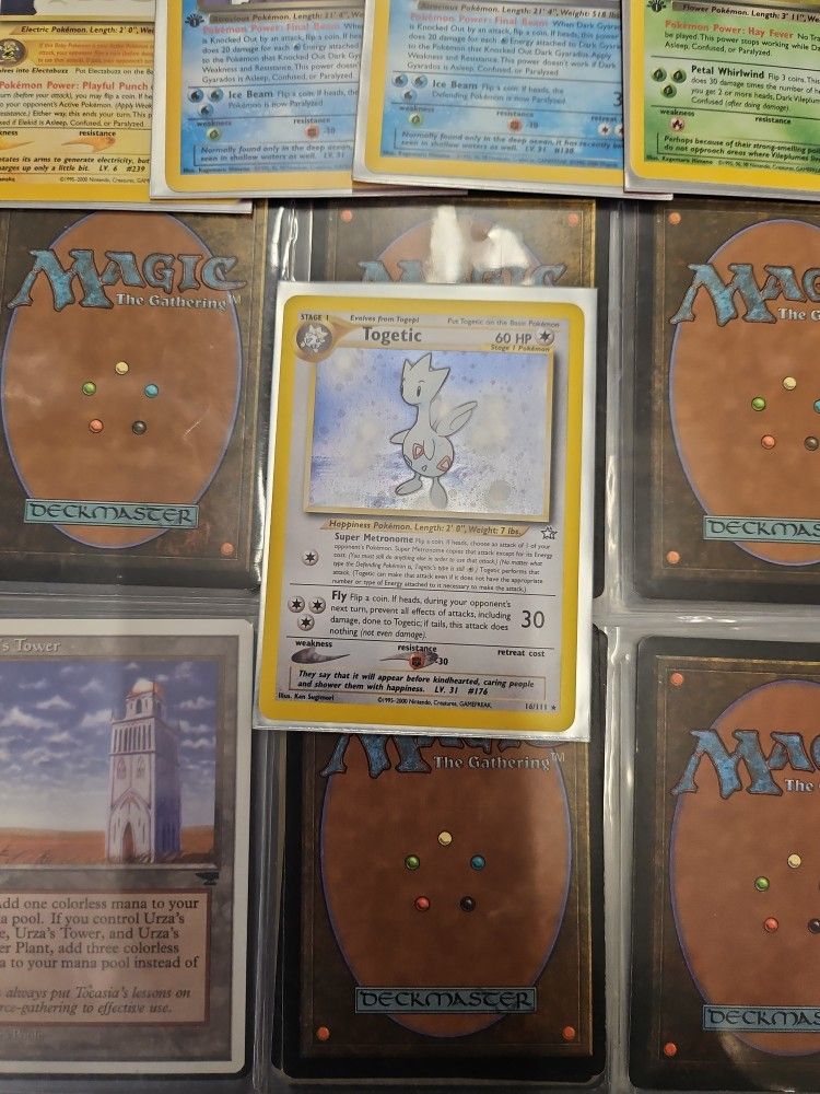 Pokémon TCG Togetic Neo Genesis Holo Card 16/111