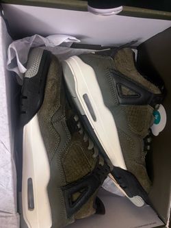 Jordan 4s