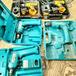 2 DeWalt And 3 Makita Drills 
