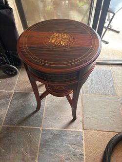 Round Wood Inlay Accent Side Table