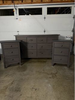 Ikea Hemnes 8 Drawer Dresser with Matching 3 Drawer Nightstands (DELIVERY AVAILABLE)