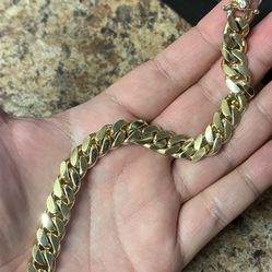 10k Cuban Bracelet 
