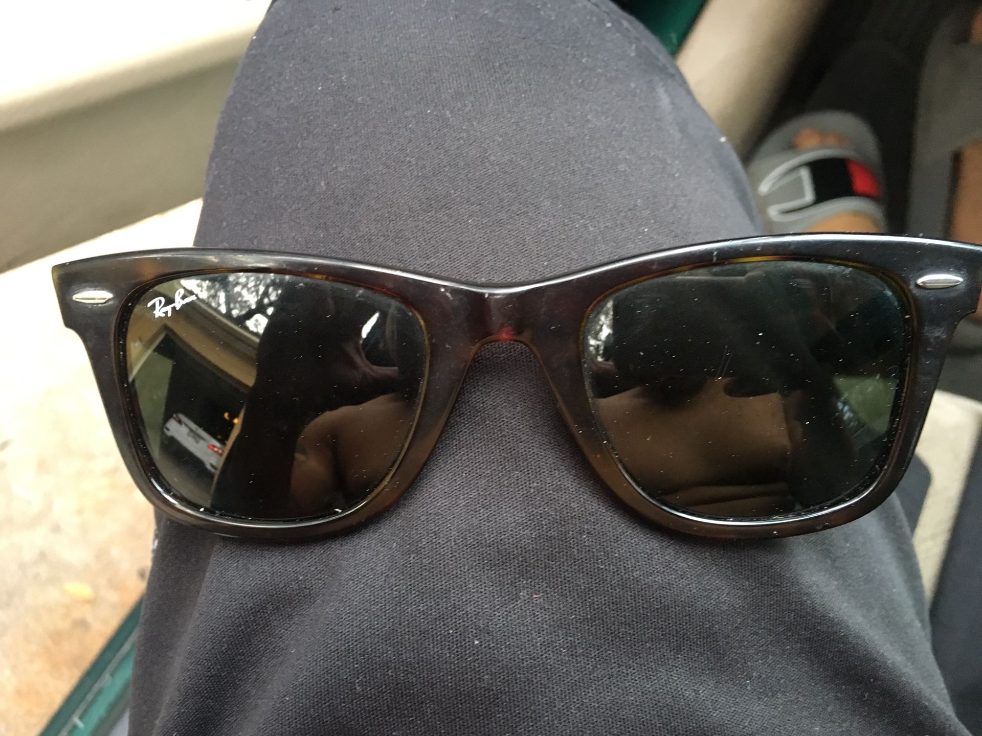 2 pair ray ban take both today 150