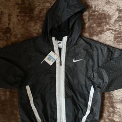NIKE Youth Jacket NWT (10-12)