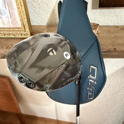 Taylormade Qi4D Driver 10.5
