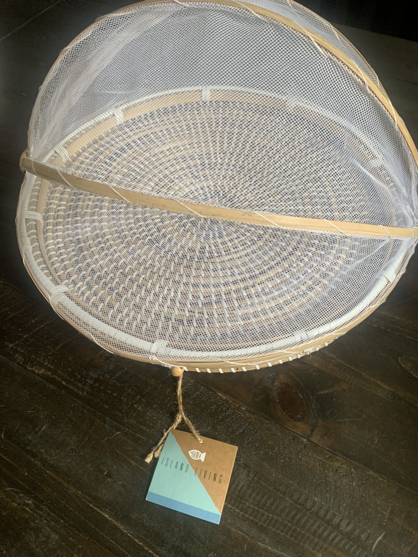 New To Cover Food When Outdoor 