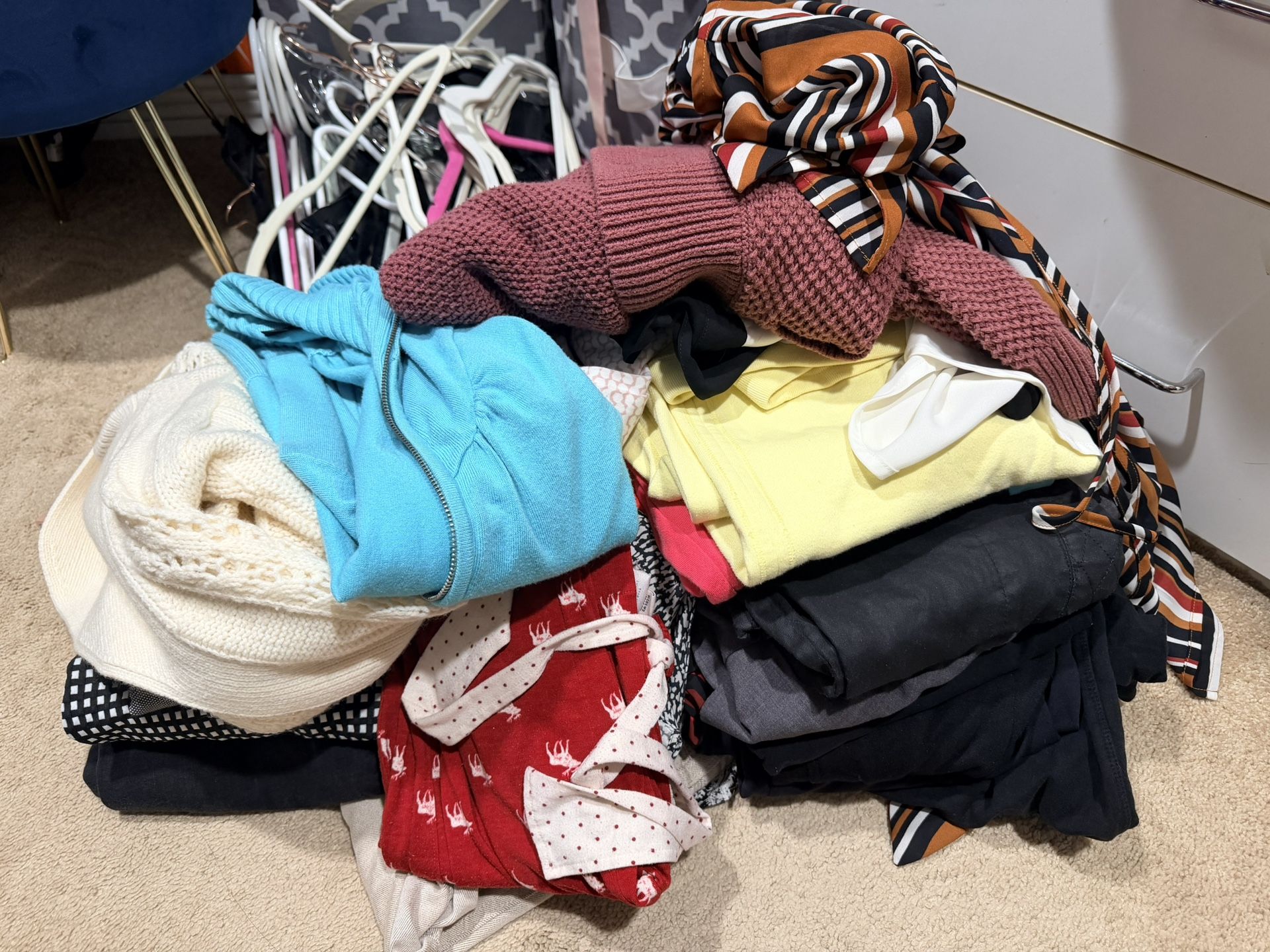 Women’s Clothes Size XS