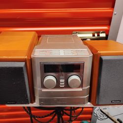 Vintage Pioneer CD Book Shelf System 