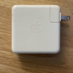 Apple USB-C 96W Power Adapter for MacBook