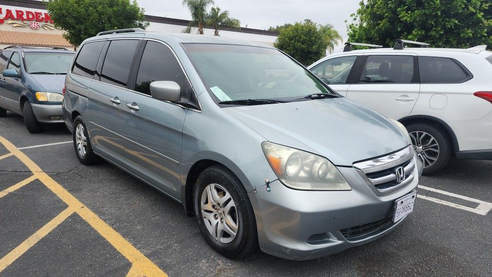 2005 Honda Odyssey