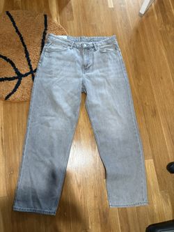 Light grey jeans