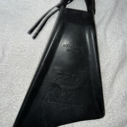 Body Board Fin Makapuu Pro Churchill Medium Right Foot Black Fin 
