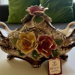 Capodimonte porcelain footed soup tureen