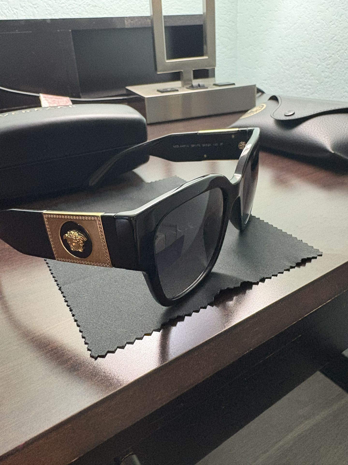 Versace Sunglasses MOD 4437 U