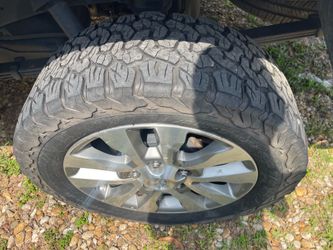 4 tires- 275 55r20 mt