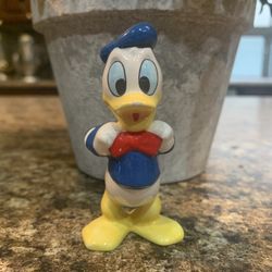 Official Disney Donal Duck Porcelain Figurine