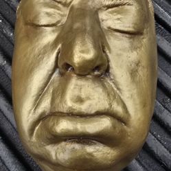 ALFRED HITCHCOCK Lifemask Plaster Nice Bronze/Gold Color