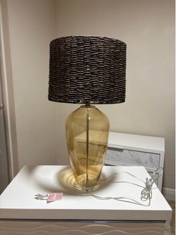 Table lamp