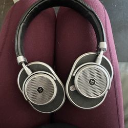 master & dynamic mw65 headphones 