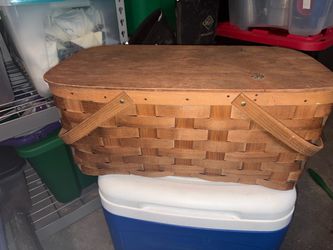 Vintage Picnic Basket