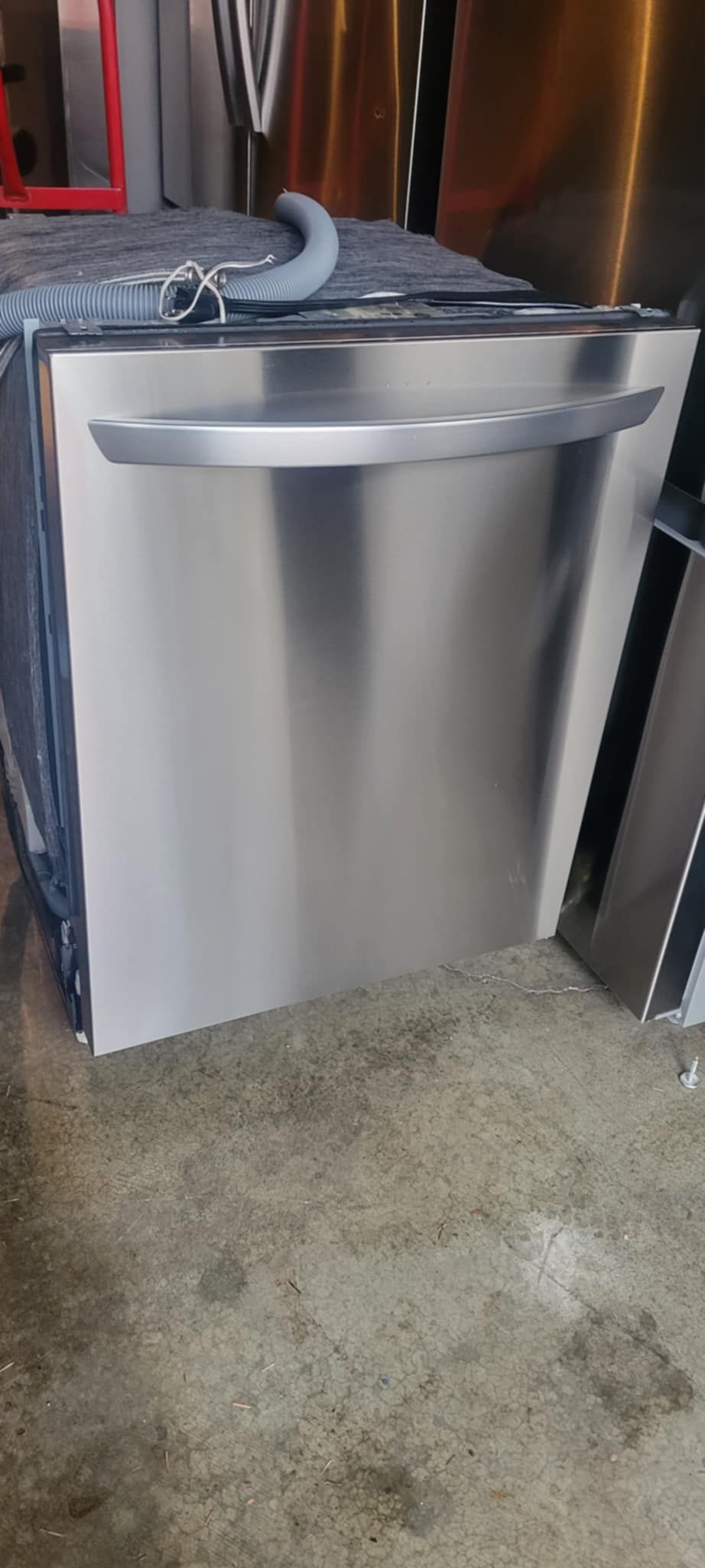 Stainless steel dishwasher