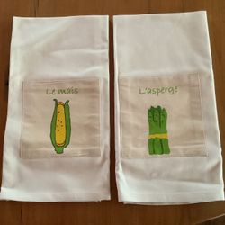 WHITE COTTON FRENCH KITCHEN/GUEST TOWELS. NEW! 