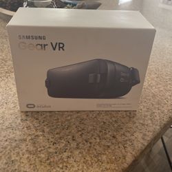 Samsung Gear VR Powered By Oculus 