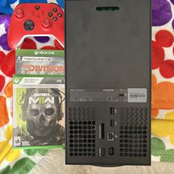 Xbox Series X 2 Games 2 Controllers 