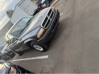 2004 Dodge Dakota
