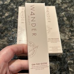 NEW WANDER BEAUTY ON THE GLOW BLUSH AND ILLUMINATOR FULL SIZE $12!!!