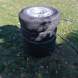 Tires  Size  P 205/70R 15