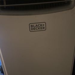 Black Decker ac And Heat 12000 BTU