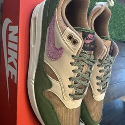 Air Max 1 Tree Line Size 9.5